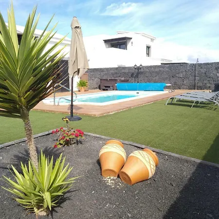 Villa Ambar Cherry